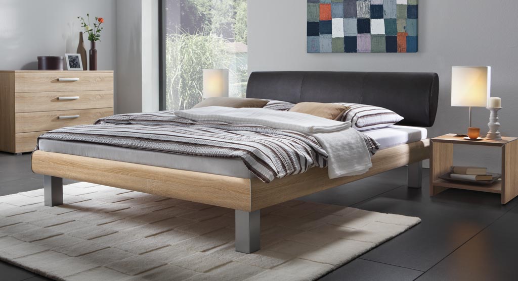 Klassisches Bett Bettgestell Metall Fuss Beige Holz Kopfteil Gepolstert Bettenstudio Velbert Sieker