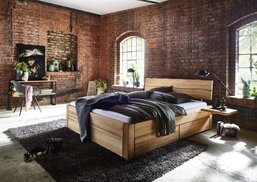 Tjornbo Doppelbett Bettkasten Holz Nachttisch Schubladen Schlafzimmer Tjoernbo Sieker Velbert