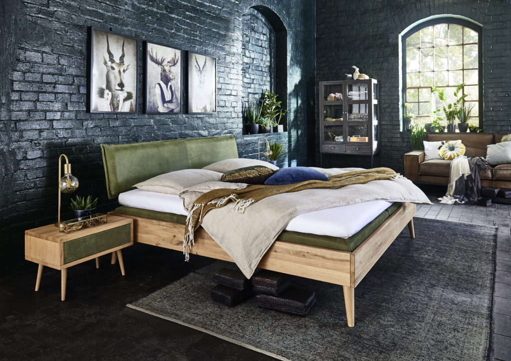 Tjornbo Doppelbett Holzfuss Rueckenlehne Gepolstert Schlafzimmer Nachttische Modern Sleep Tjoernbo Sieker Velbert